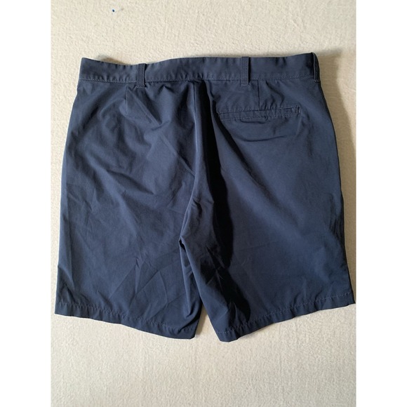 J. Crew Factory Men's SZ 33 Navy 9" Inseam Tech Short Lightweight 3802 - Picture 3 of 9